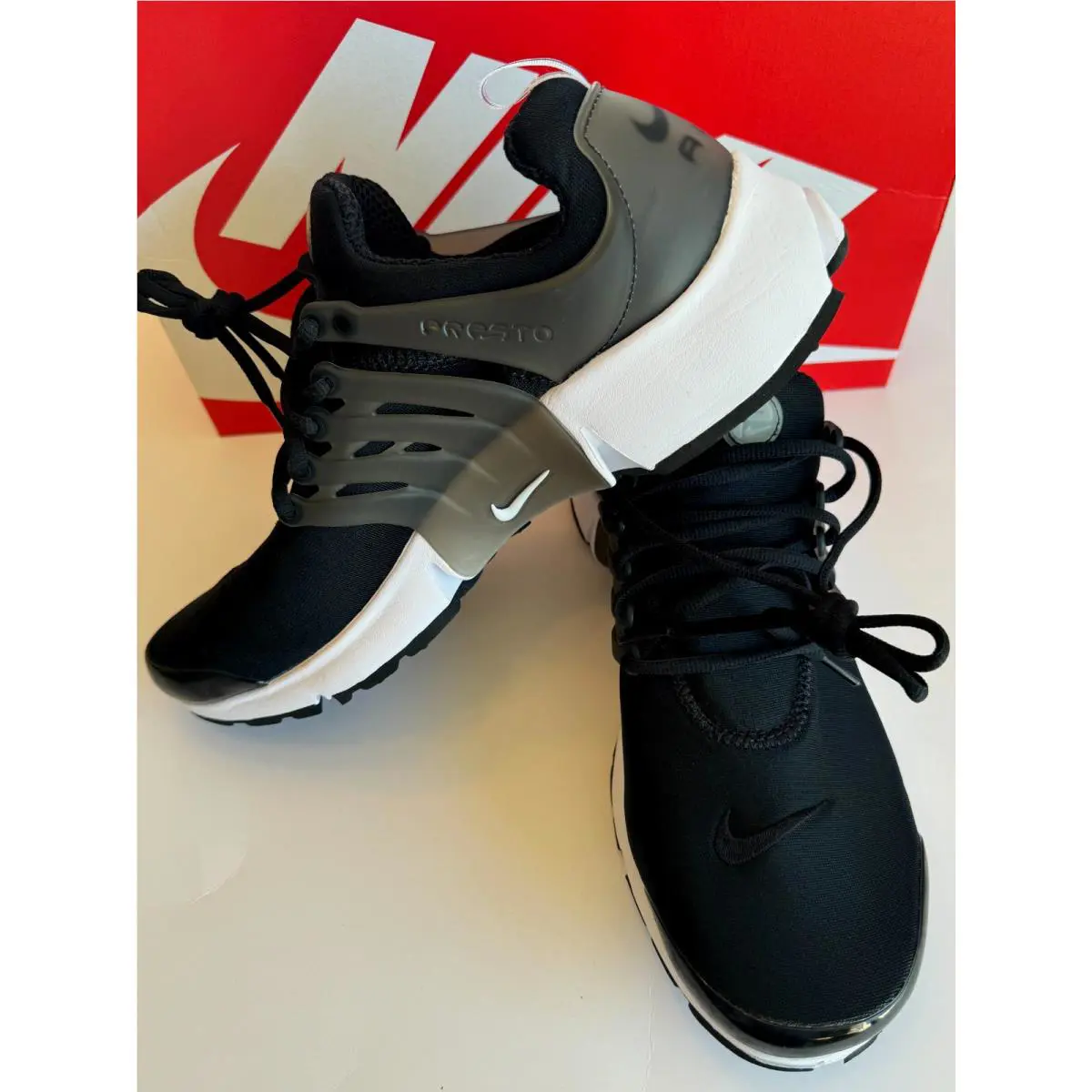 Nike shoes - Black (UPC: 194954847351) 1