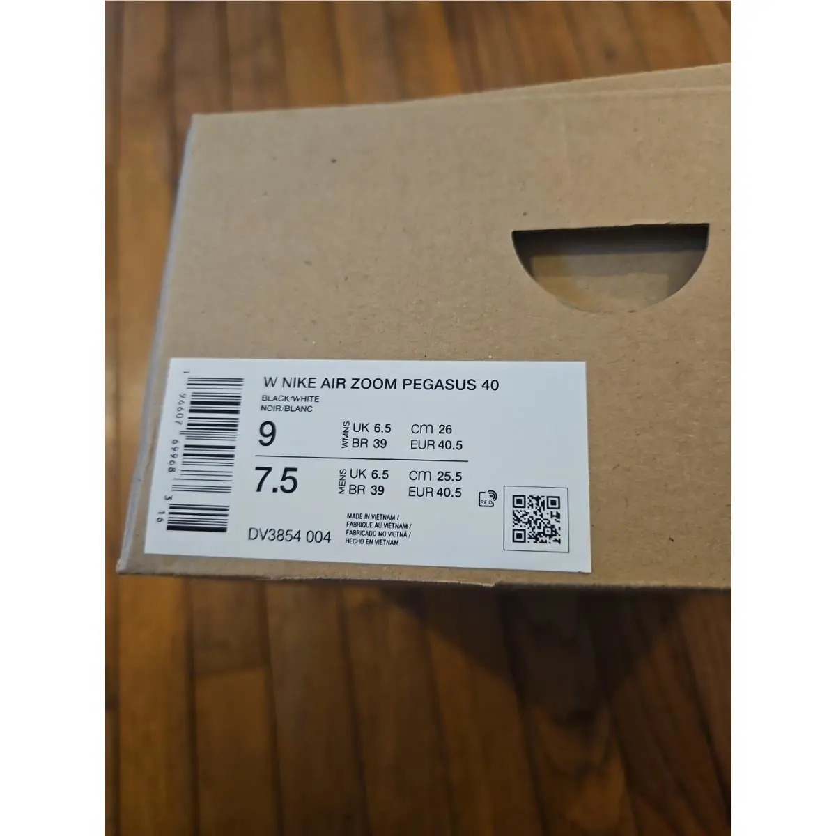 Nike shoes - Nike Air Zoom Pegasus 40 - FQ6852-081 - White 3