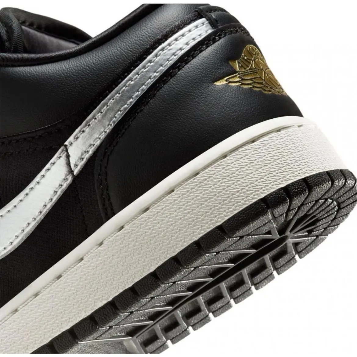 Nike shoes - Air Jordan 1 Low - Air Low - FZ3921 001 - Black/Metallic Silver/Metallic Gold 16