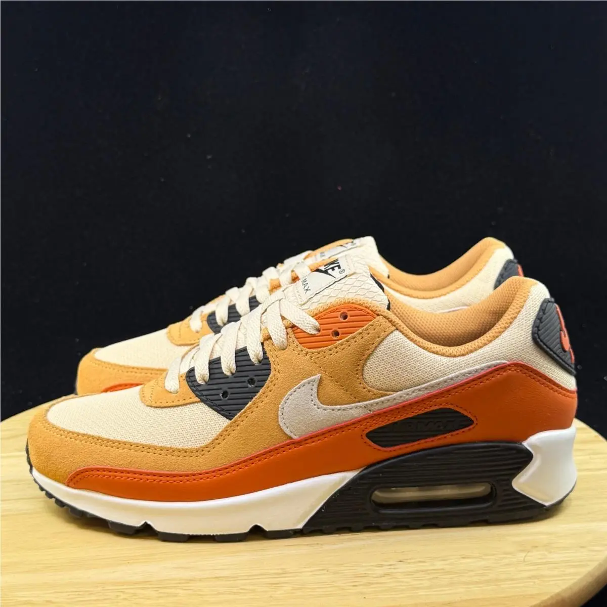 Nike shoes - Orange 5