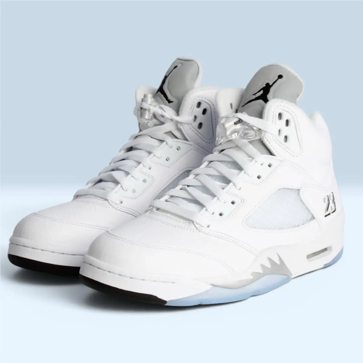 Mens Nike Air Jordan 5 Retro White Size 9.5 Metallic Silver HQ7978-103 2026