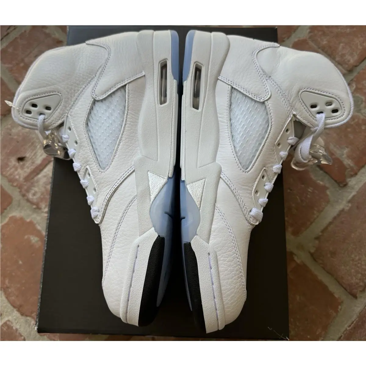 Nike shoes - Air Jordan 5 - Air - HQ7978-103 - White 0