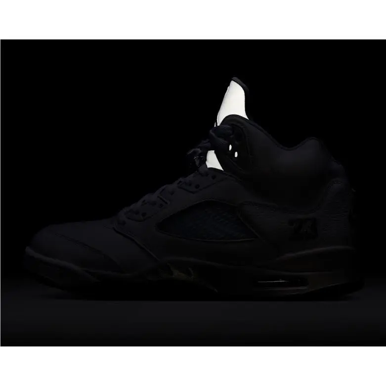 Nike shoes - Air Jordan Retro - Air Retro - HQ7978-103 - WHITE / METALLIC SILVER / BLACK 8