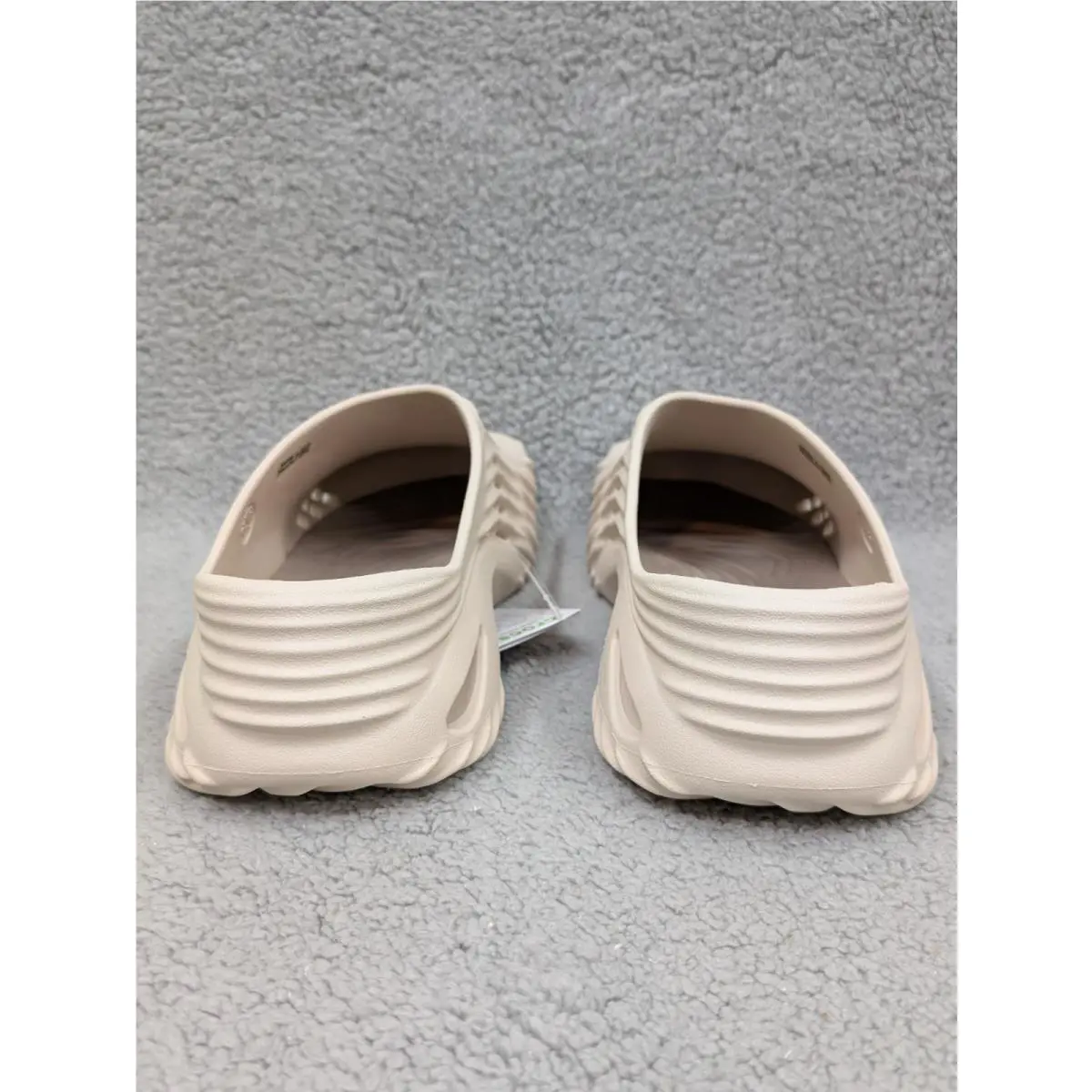 Crocs shoes - Crocs Echo Wave - Echo Wave - Brown 4