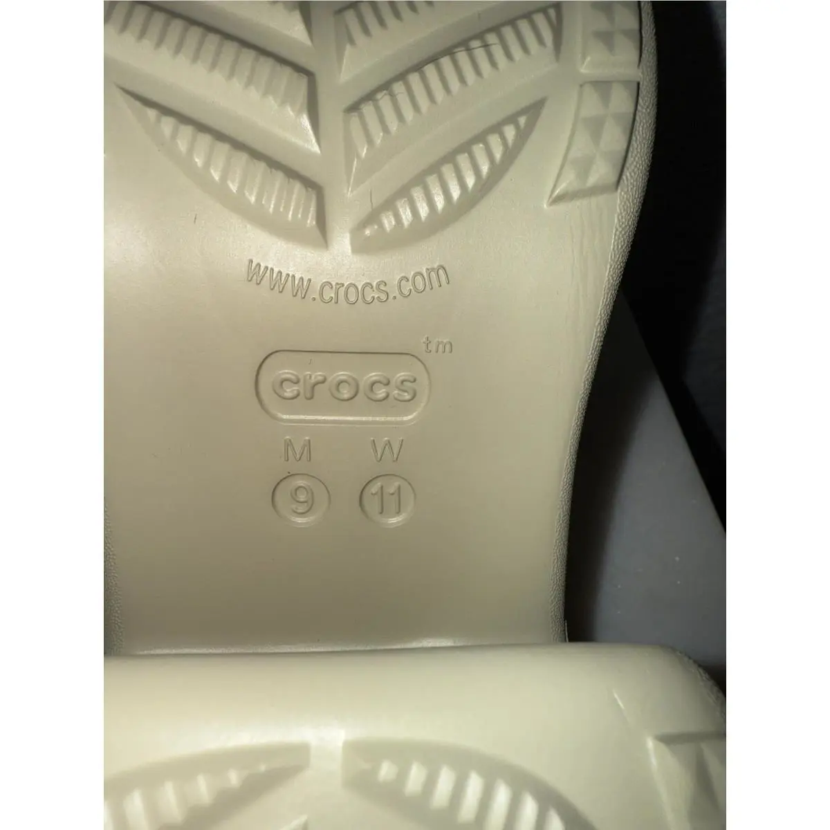 Crocs shoes - Cream 5