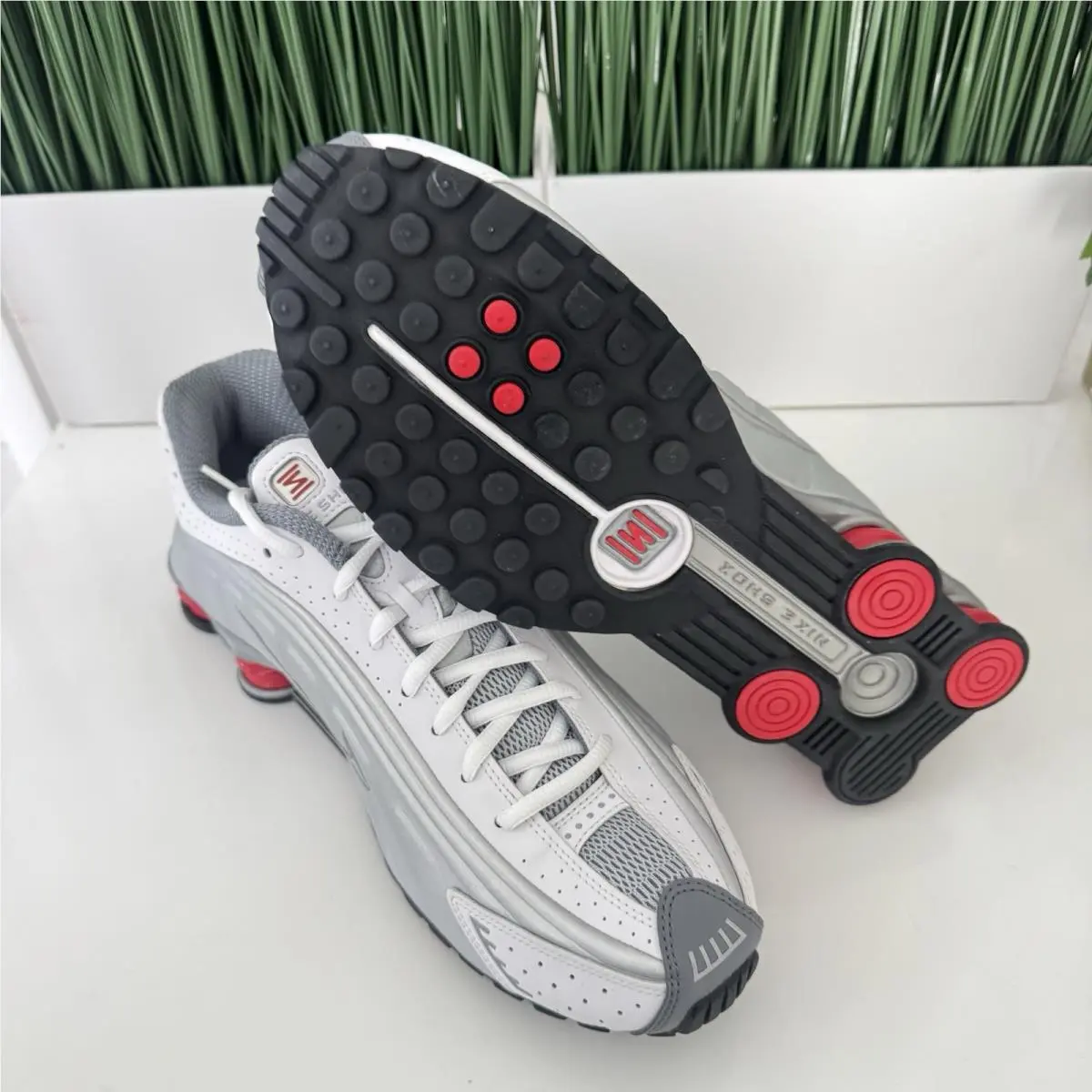 Nike shoes - Nike Shox R4 - Shox - BV1111-100 - White 4