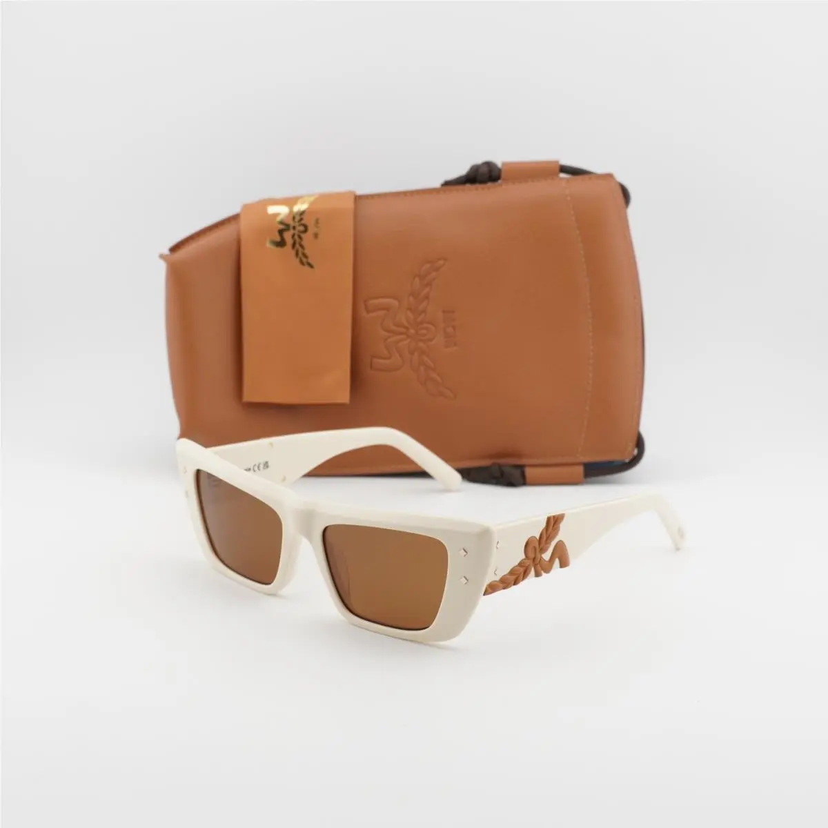 Mcm MW0021 25J White/brown 52-17-140 Sunglasses by MCM