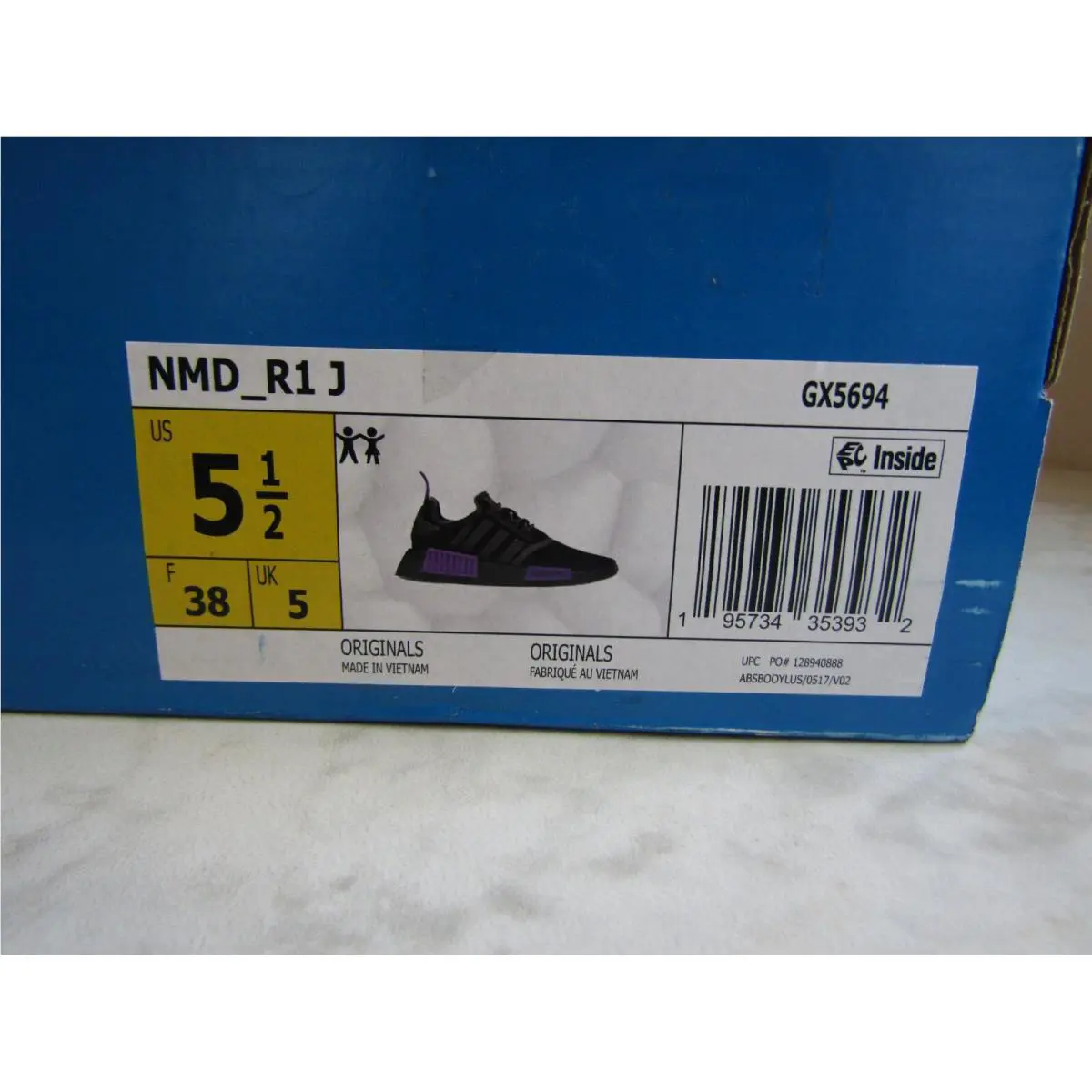 Adidas shoes - adidas NMD R1 - NMD - Black/Gray 4