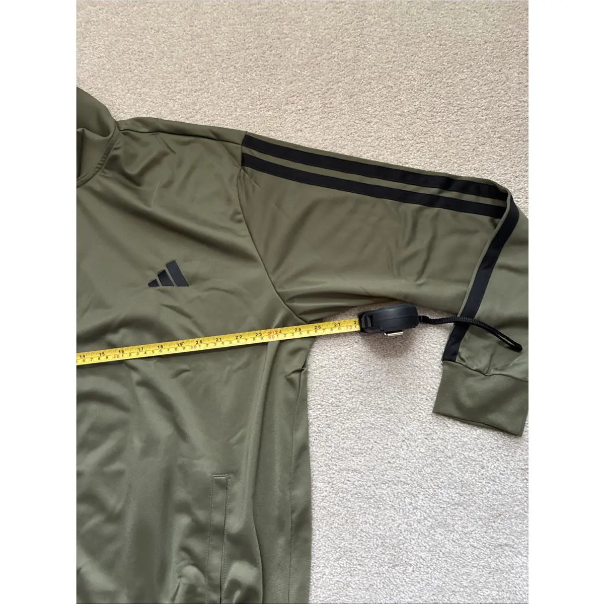 Adidas clothing - Green 1