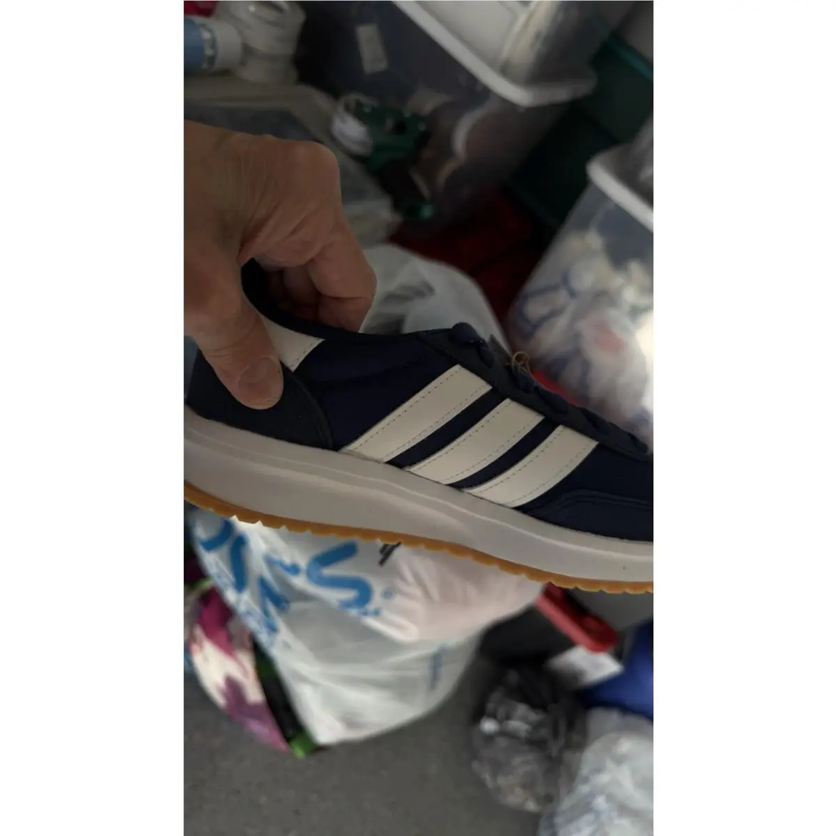 Adidas Run 79s 2.0 J Size 4 Inbox