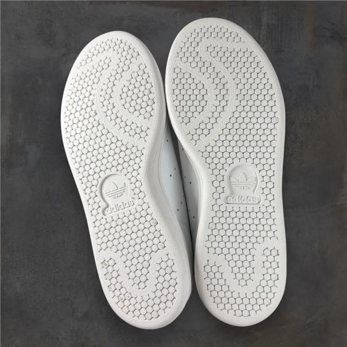 Adidas shoes - White 10
