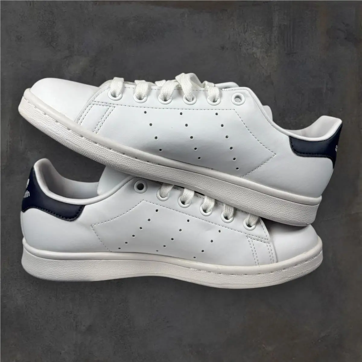 Adidas shoes - White 11