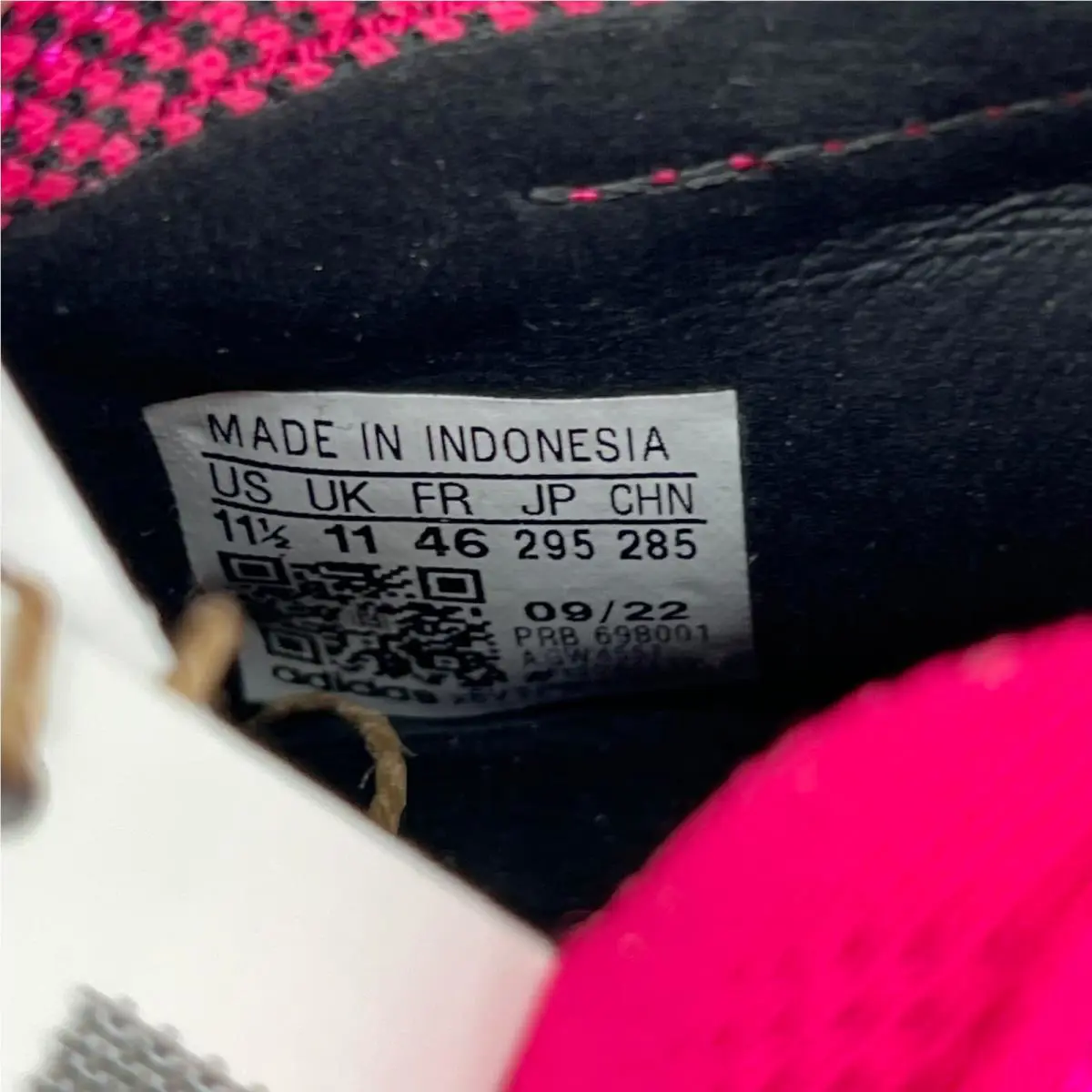 Adidas shoes - Black 2