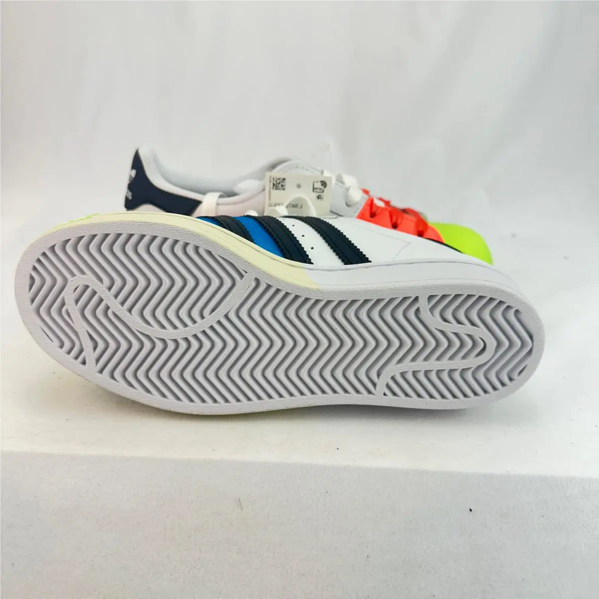 Adidas shoes - Adidas Superstar J - Superstar - White 9
