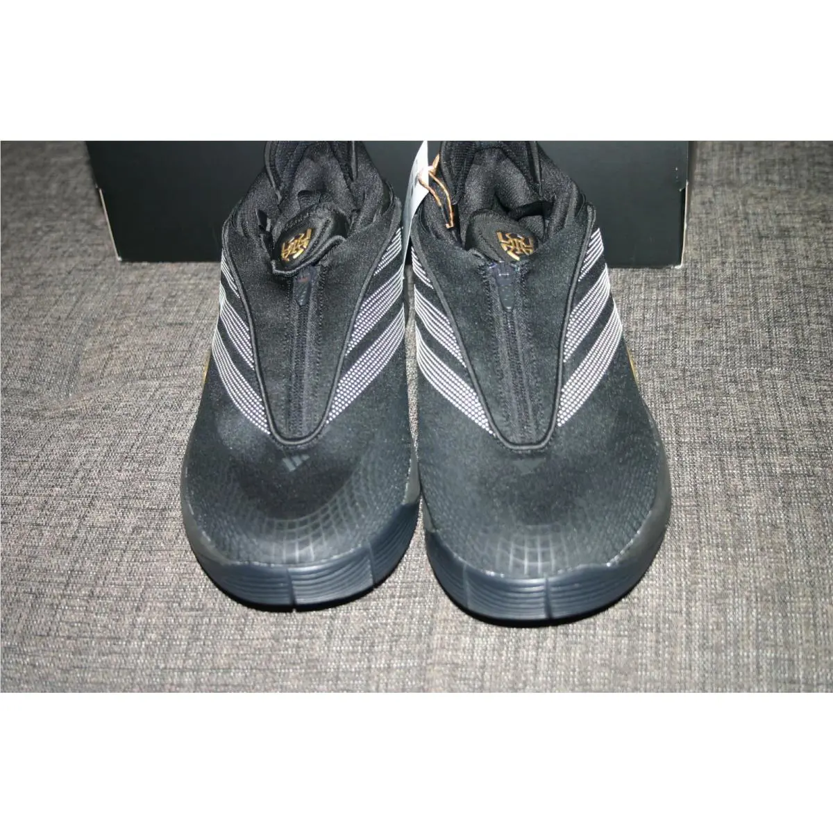 Adidas shoes - JQ9435 - JQ9435 - Black 1