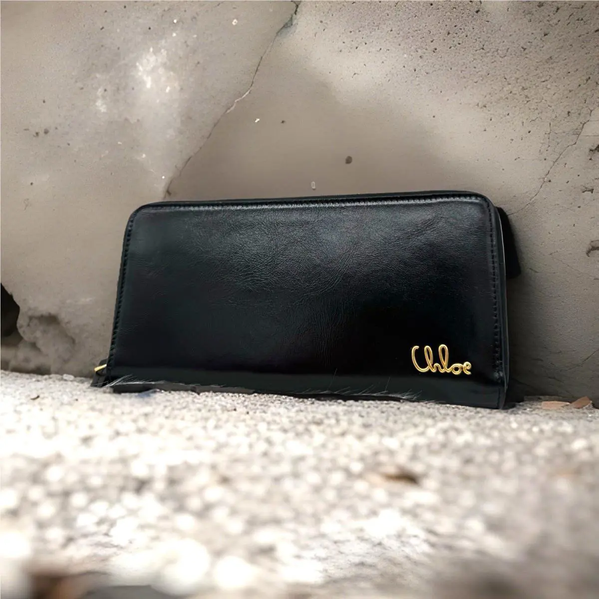 Chloé Chole Iconic Logo Shiny Leather Zip Around Long Wallet In Black