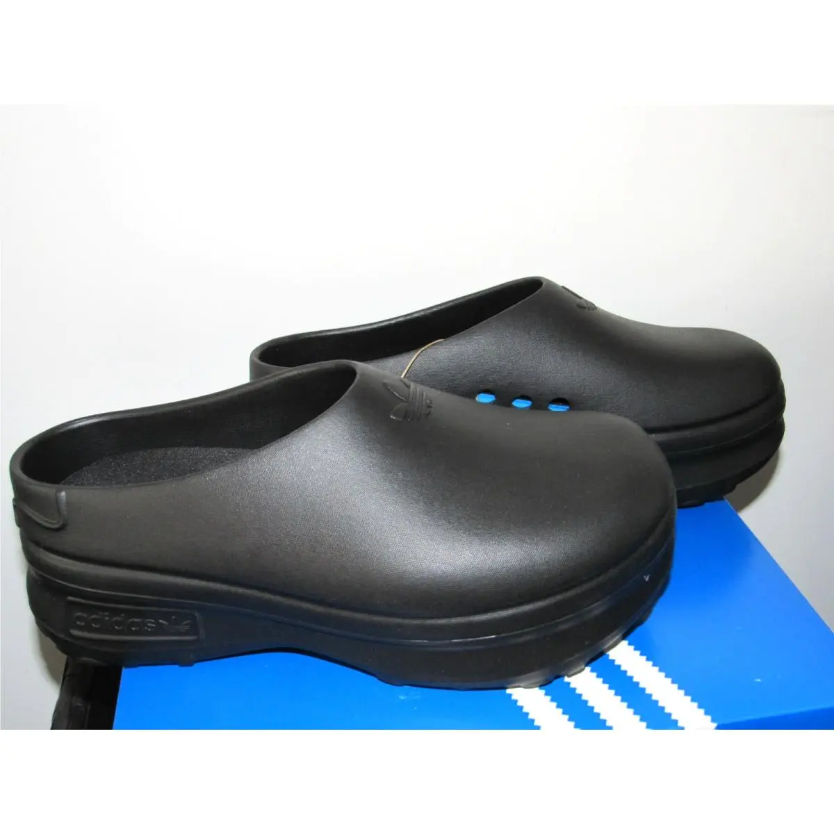 Adidas shoes - IE4626 - IE4626 - Black (UPC: 196464700034) 12