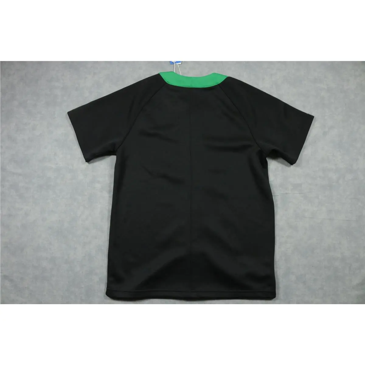 Adidas clothing - Black 6