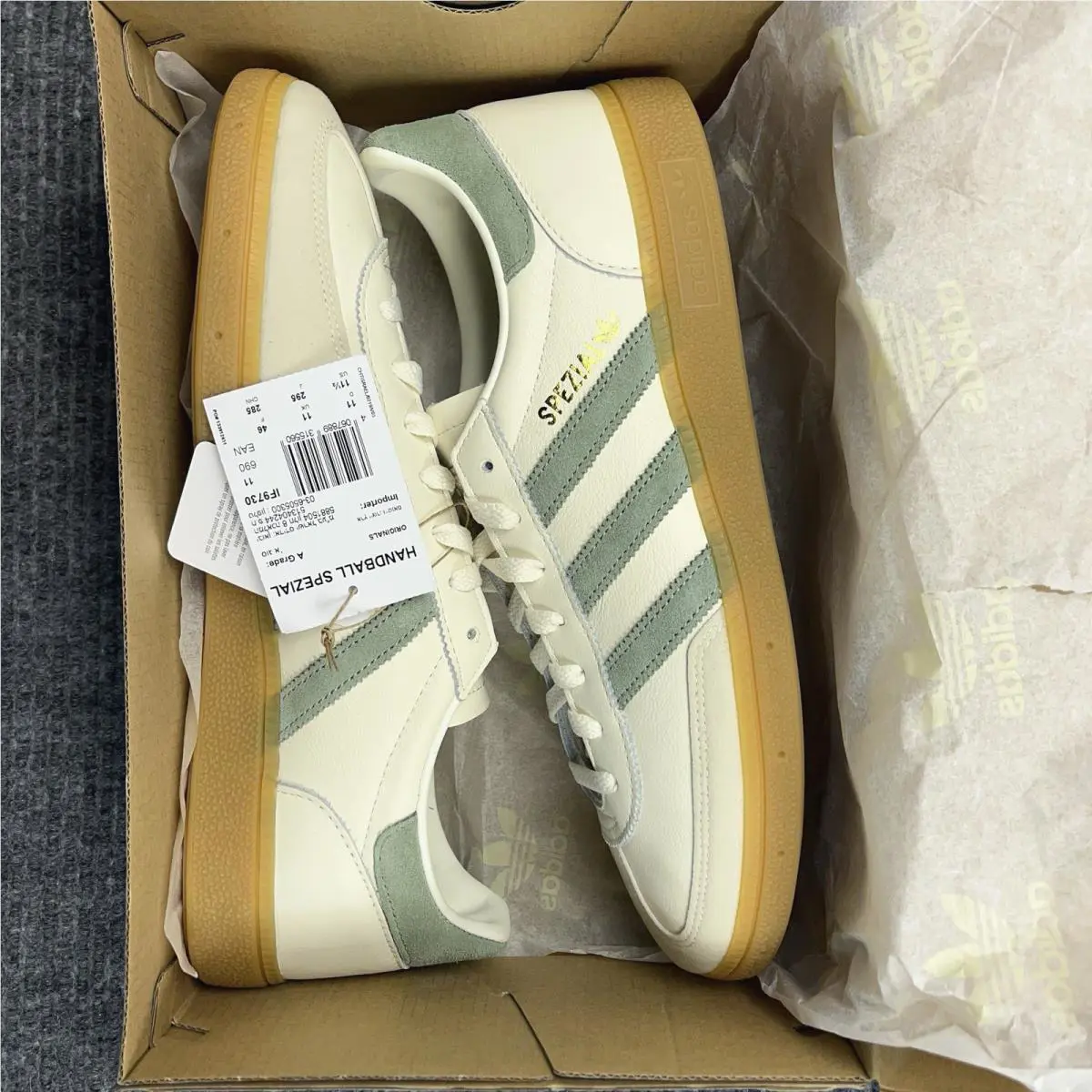 Adidas shoes - adidas Handball Spezial - Handball Spezial - IF9730 - Off White / Silver Green / Gum 0