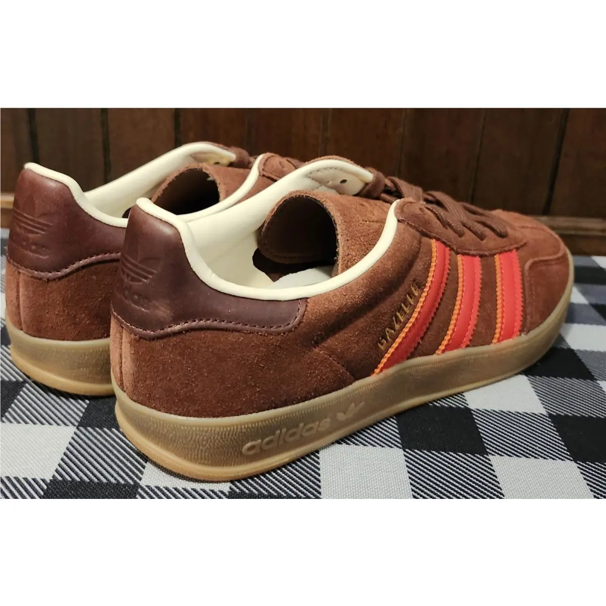 Adidas shoes - GAZELLE INDOOR - GAZELLE INDOOR - IH9663 - FOX BROWN/RED/GUM4 8