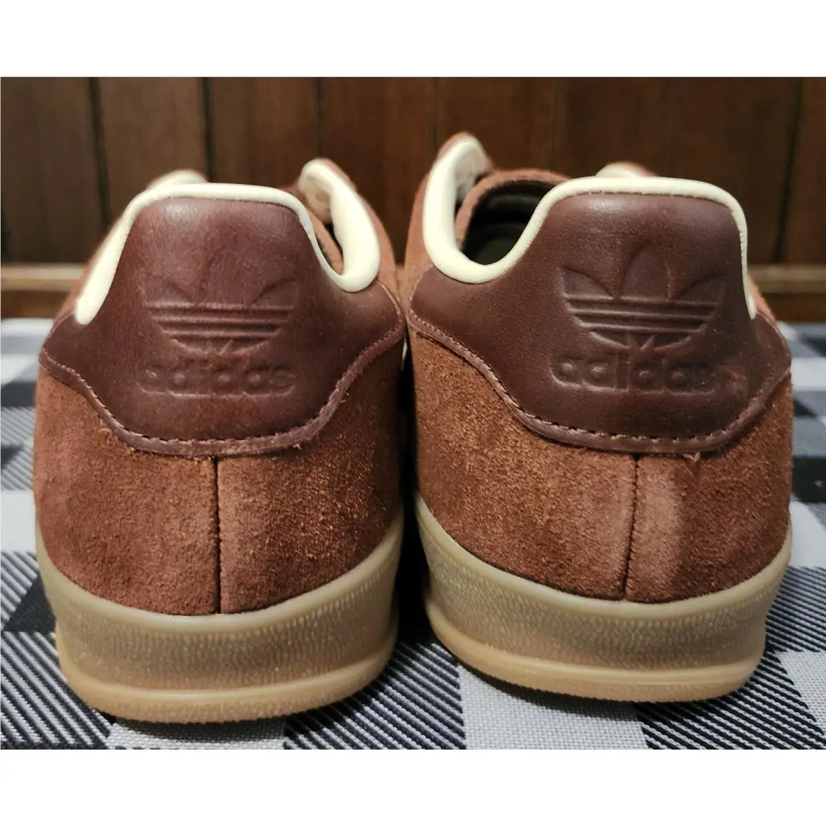 Adidas shoes - GAZELLE INDOOR - GAZELLE INDOOR - IH9663 - FOX BROWN/RED/GUM4 9
