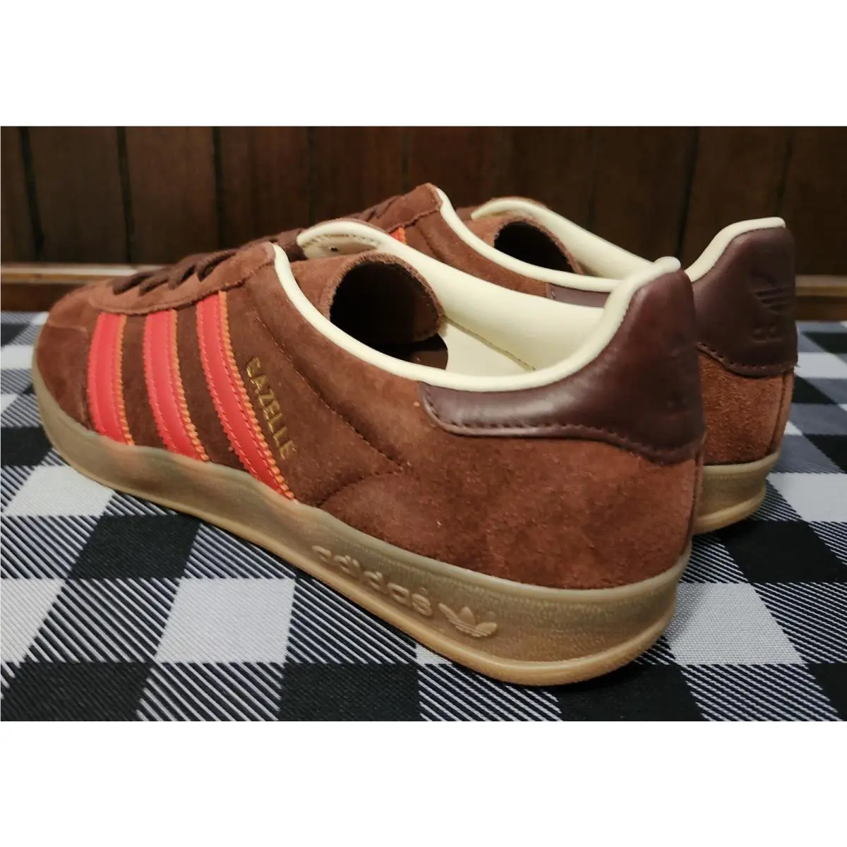 Adidas shoes - GAZELLE INDOOR - GAZELLE INDOOR - IH9663 - FOX BROWN/RED/GUM4 7