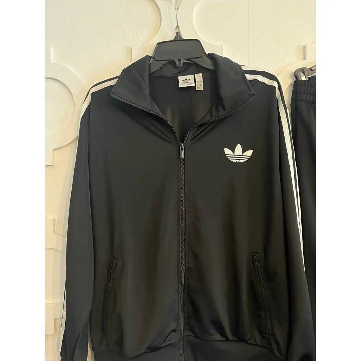 Adidas clothing - Black 5