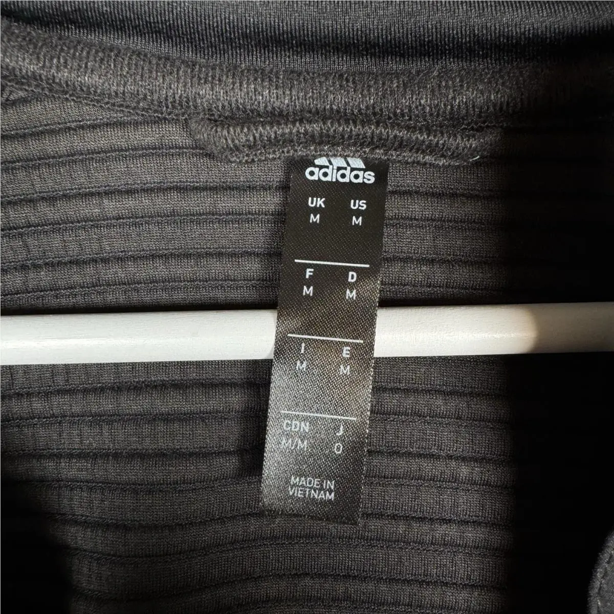 Adidas clothing - Black 6
