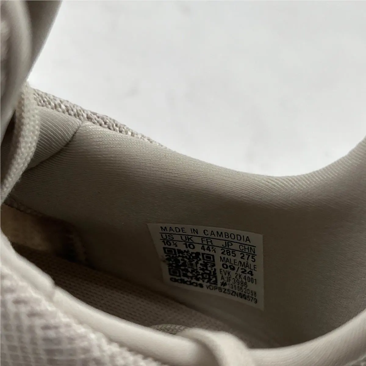 Adidas shoes - adidas Swift Run - Swift Run - Beige, Manufacturer: Aluminium / Aluminium / Lucid Lemon 4