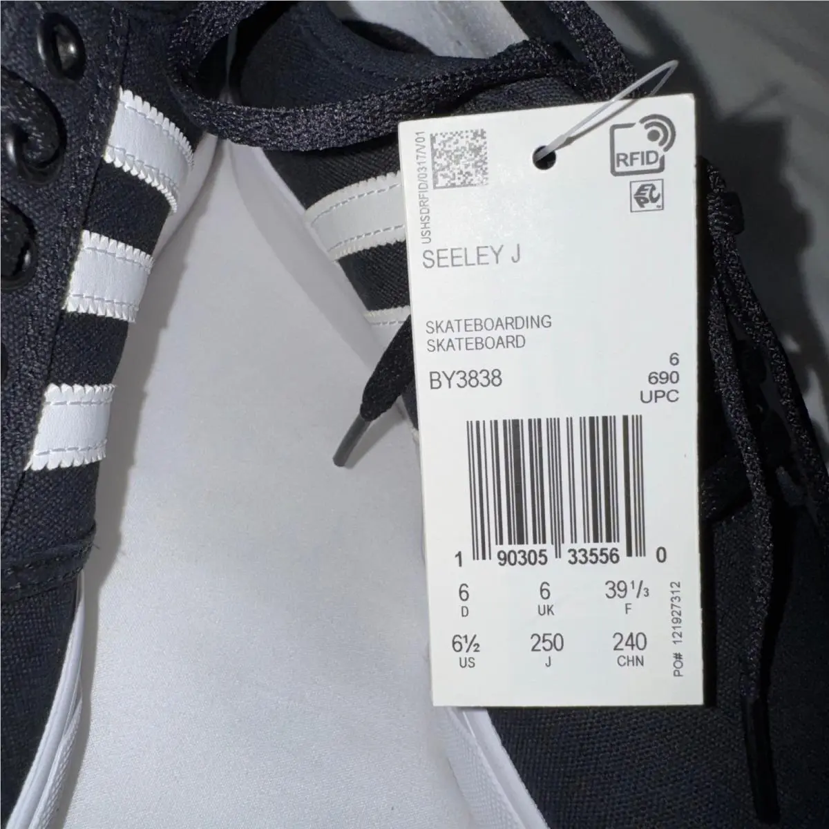 Adidas shoes - Seeley J - Seeley - Black 2