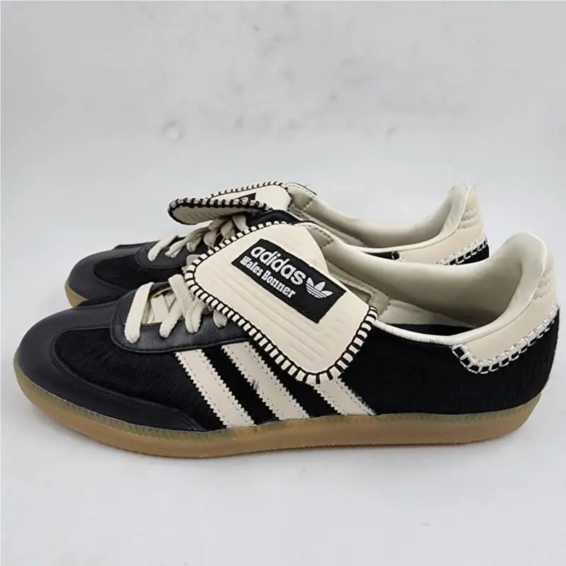 Adidas shoes - core black/cream white (UPC: 196473874764) 0