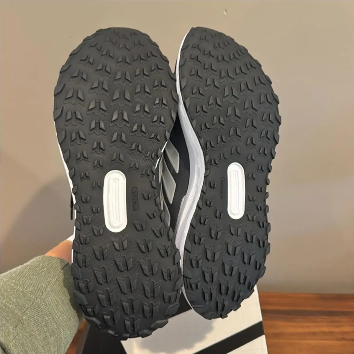 Adidas shoes - Black 4