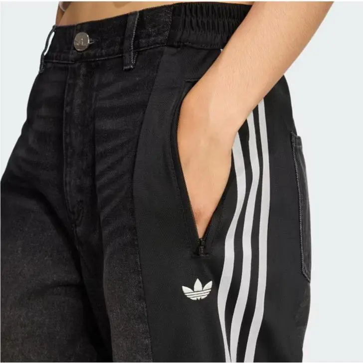 Adidas clothing - Black 5