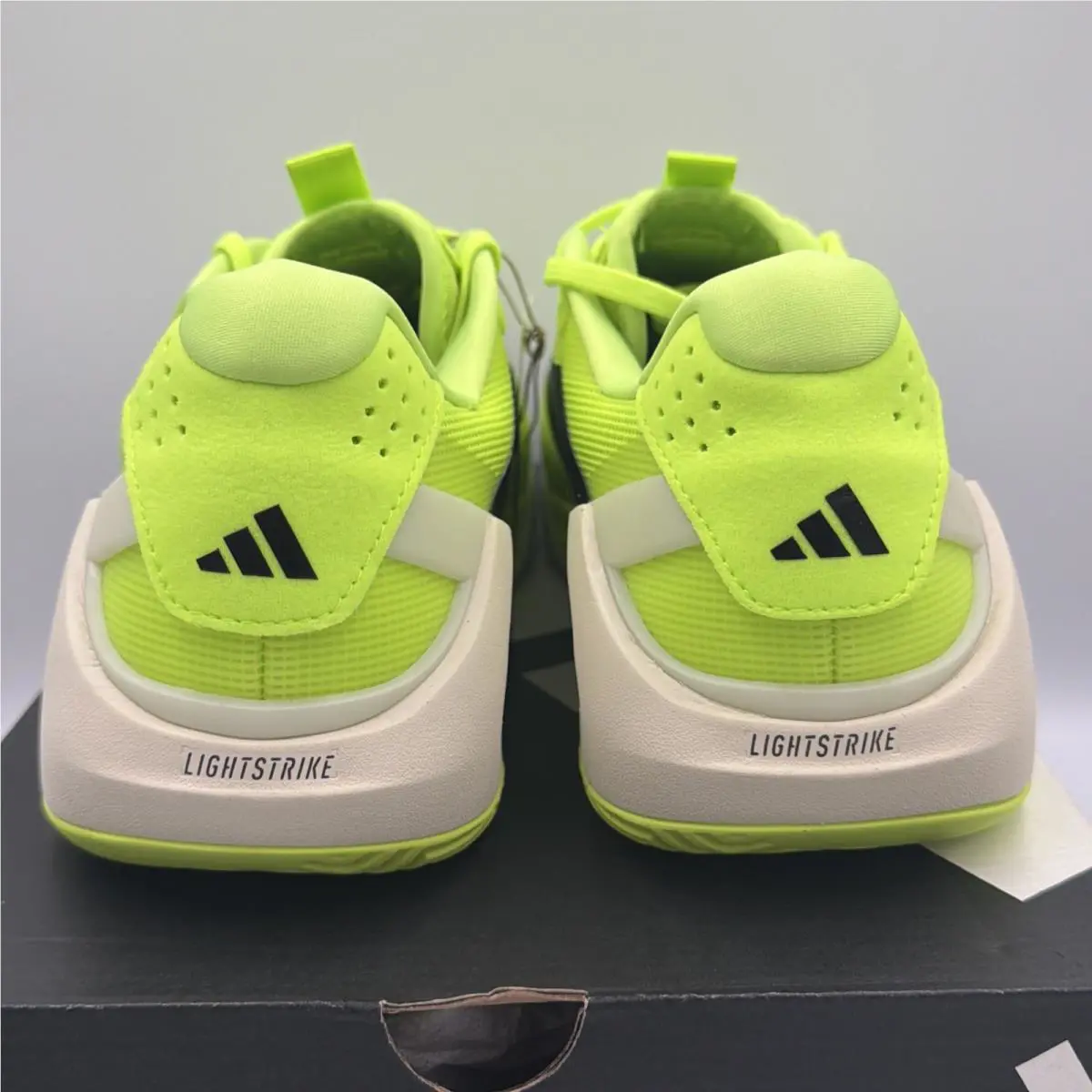 Adidas shoes - adidas Adizero Ubersonic 5 - Adizero Ubersonic - IH2562 - Green 2