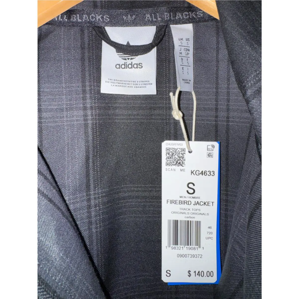 Adidas clothing - Black 5