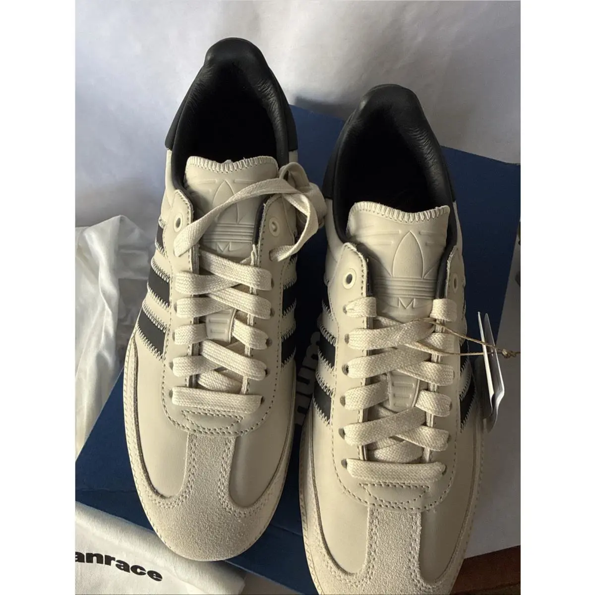 Adidas shoes - adidas Samba - Samba - ID9065 - Aluminium 1