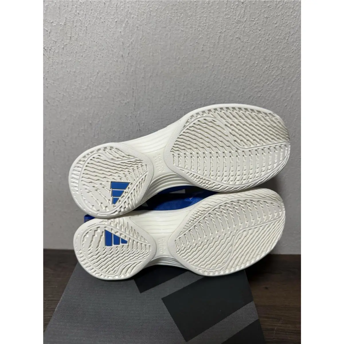 Adidas shoes - adidas Avacourt - Avacourt - ID2080 - White 5