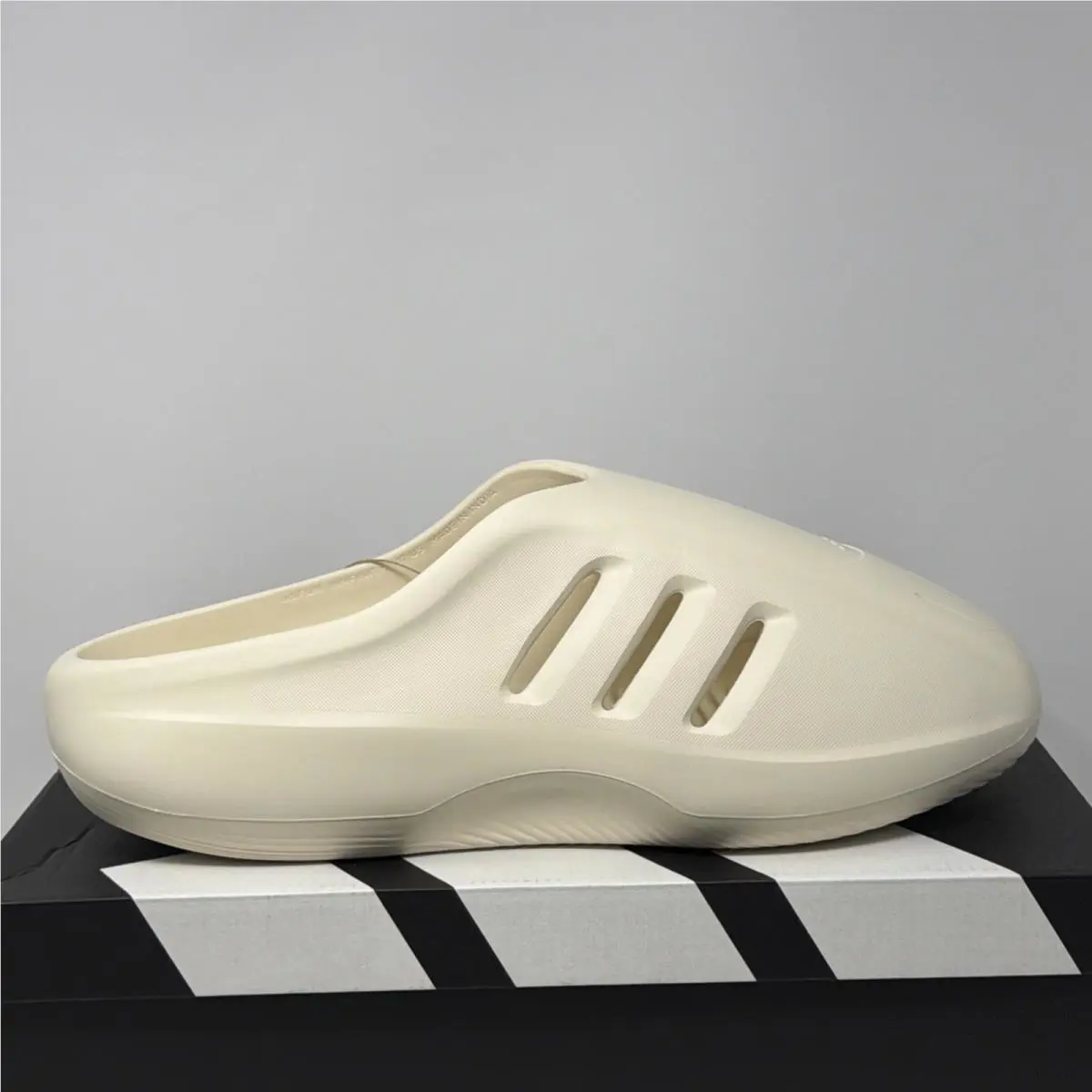 Adidas shoes - Adidas adiFOM Infinity - adiFOM Infinity - JH6766 - Ivory (UPC: 0197611334164) 8