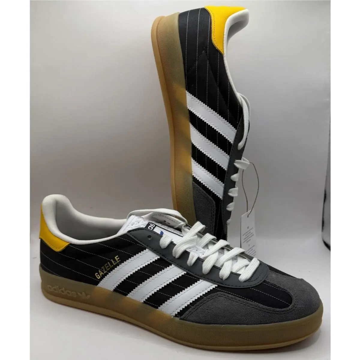 Adidas Gazelle Indoor Black White Gum Yellow Mens Size 8.5 IF9642