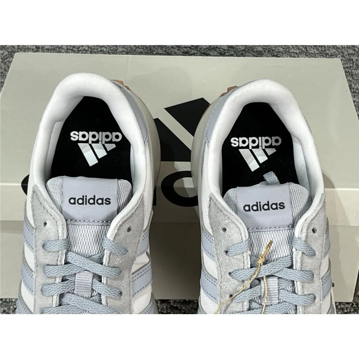 Adidas shoes - adidas Run 70s - Run - Gray 11