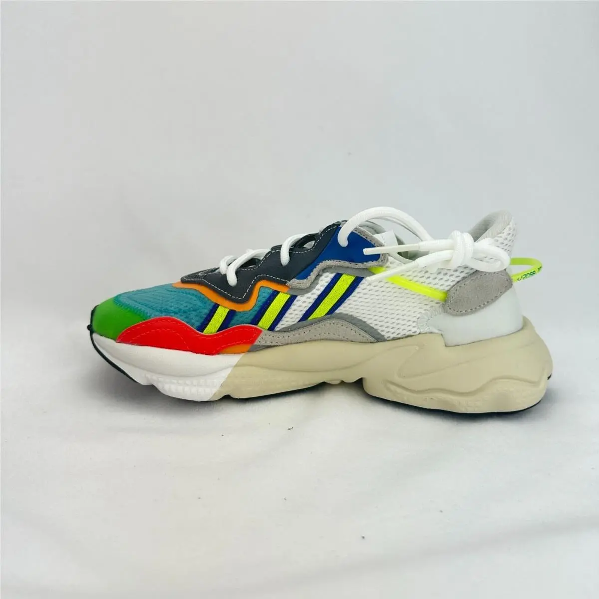 Adidas shoes - adidas Ozweego - Ozweego - White 4