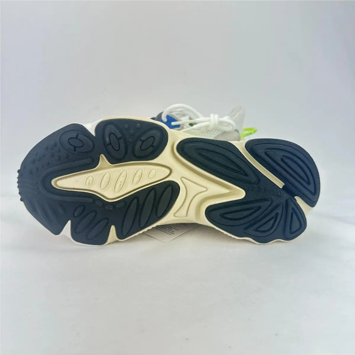 Adidas shoes - adidas Ozweego - Ozweego - White 5