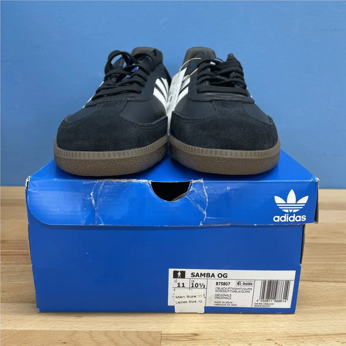 Adidas shoes - Black (UPC: 4059811988614) 0