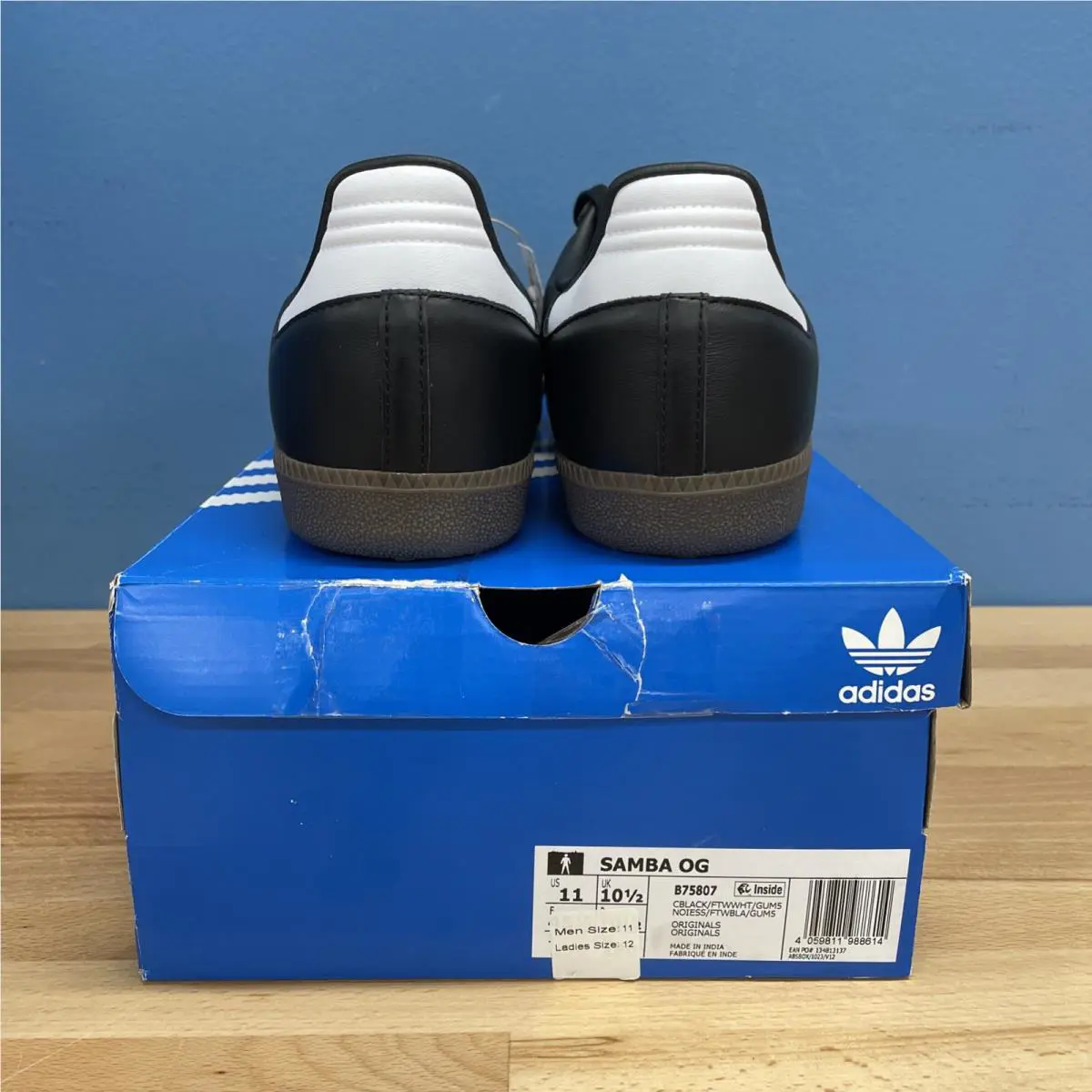 Adidas shoes - Black (UPC: 4059811988614) 2