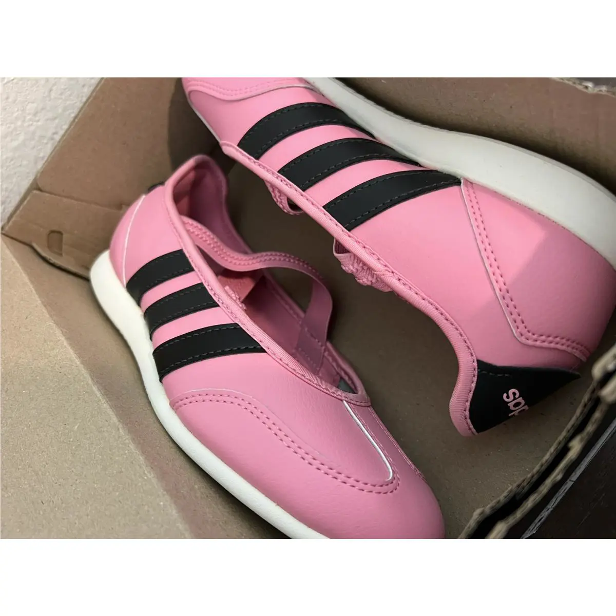 Adidas shoes - adidas Barreda - Barreda - Light Pink 5