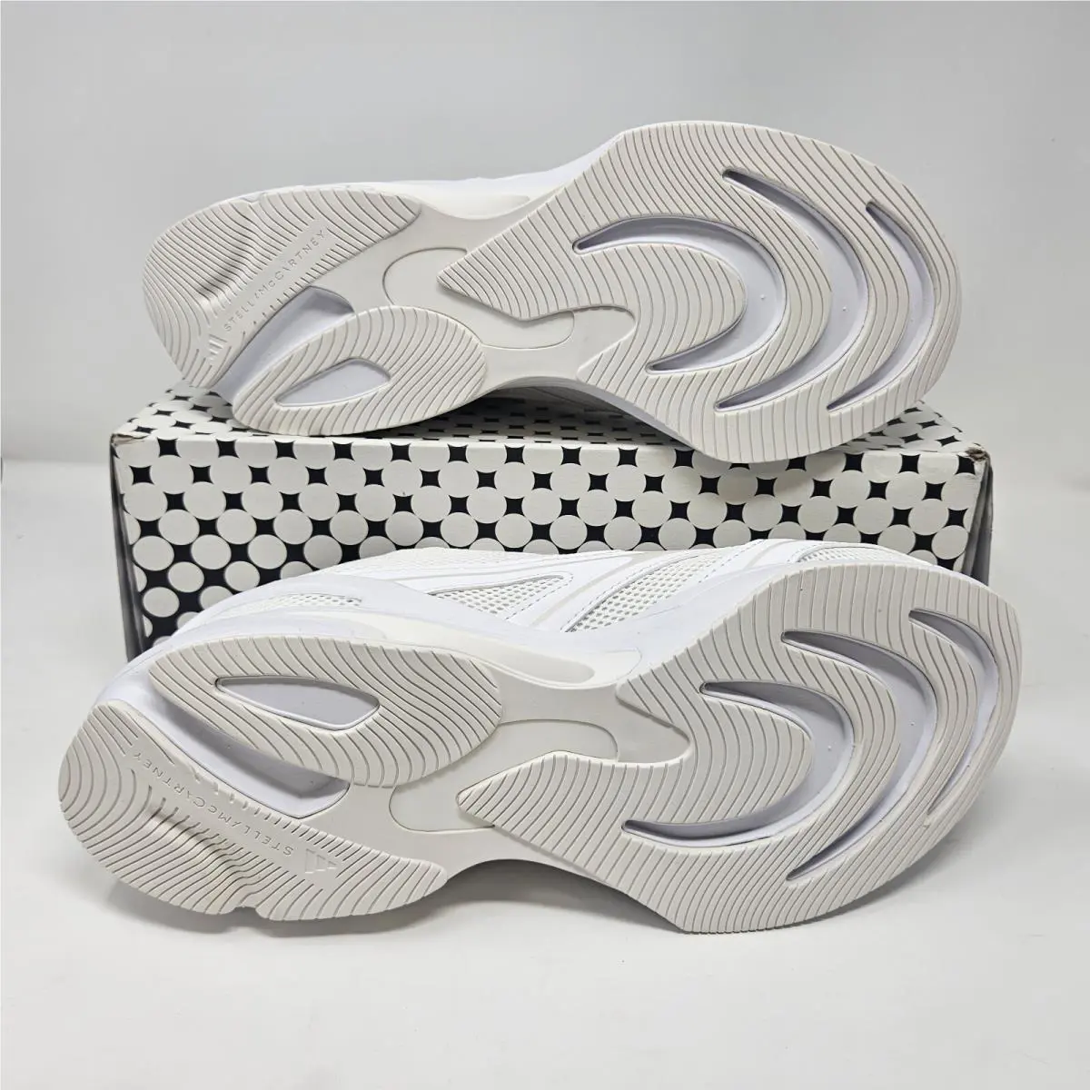 Adidas shoes - SPORTWEAR 2000 - SPORTWEAR - IG0013 - White (UPC: 196464170325) 1