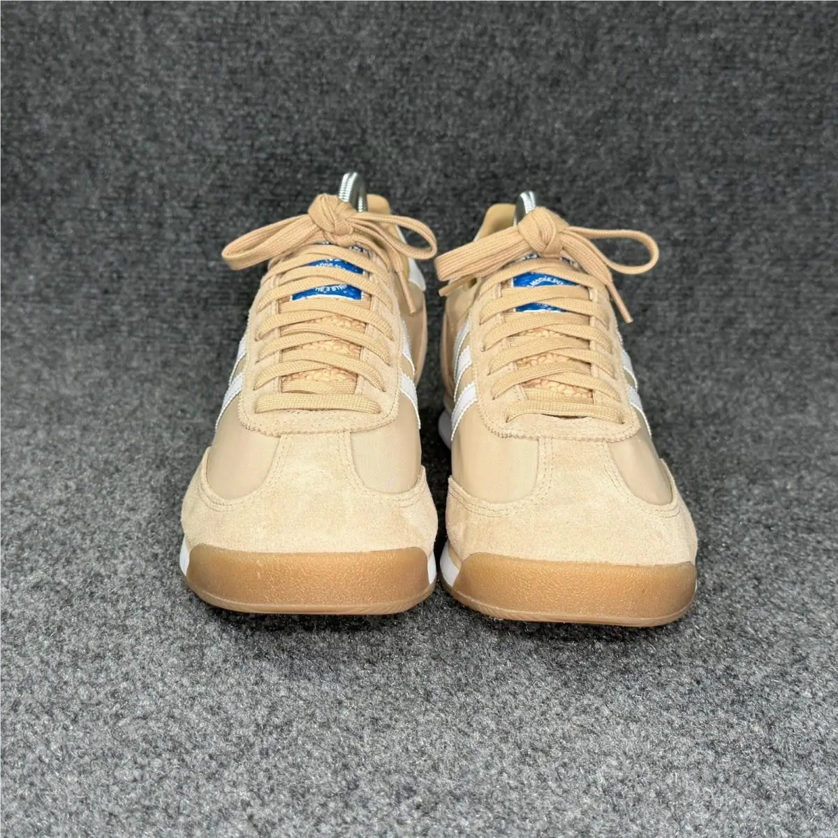 Adidas shoes - JQ9554 - JQ9554 - Beige 0