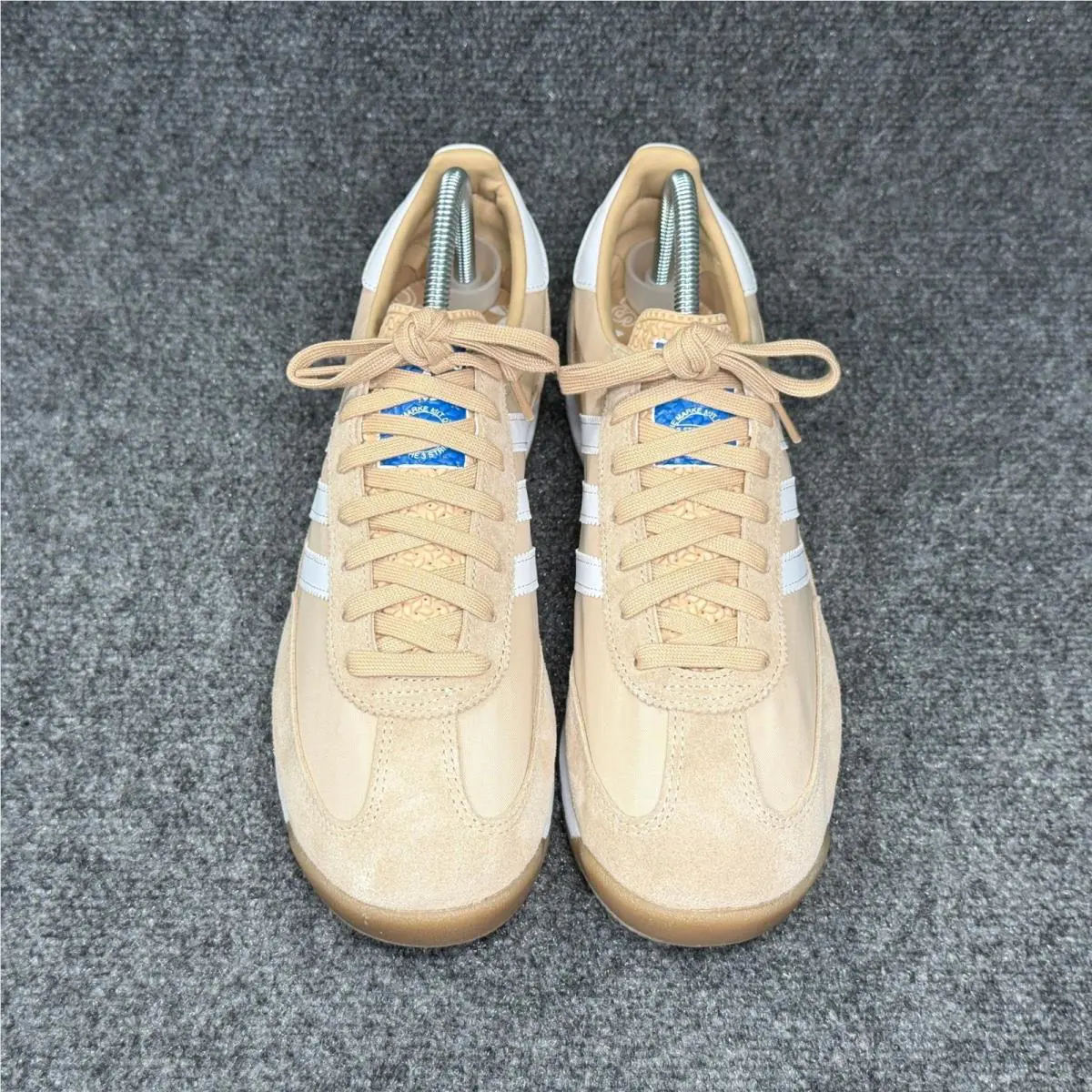 Adidas shoes - JQ9554 - JQ9554 - Beige 1