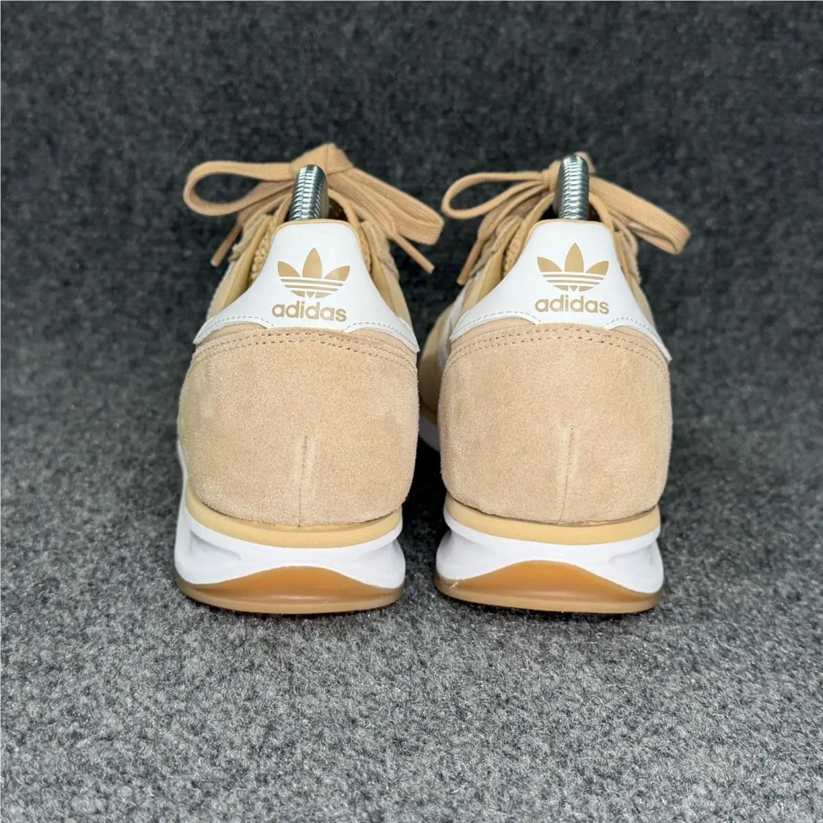 Adidas shoes - JQ9554 - JQ9554 - Beige 3