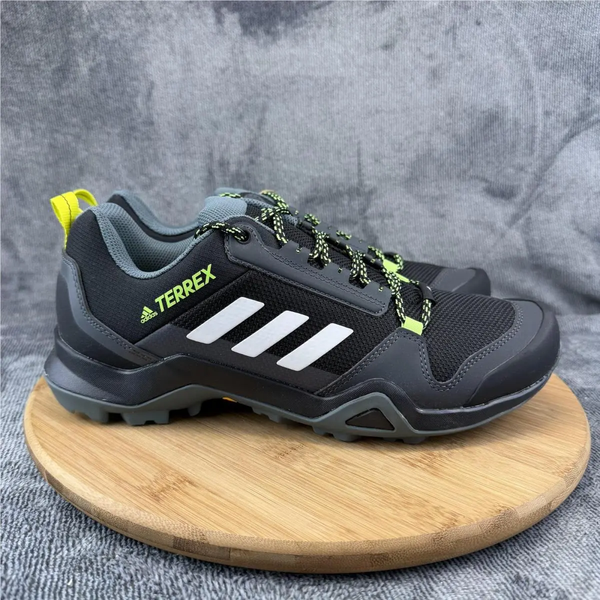 Adidas Terrex AX3 Shoes Mens Size 9 Black Low Top Trail Hiking Sneakers FX4575